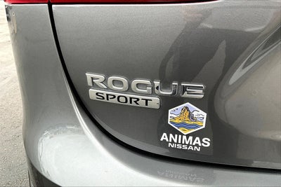 2022 Nissan Rogue Sport SV