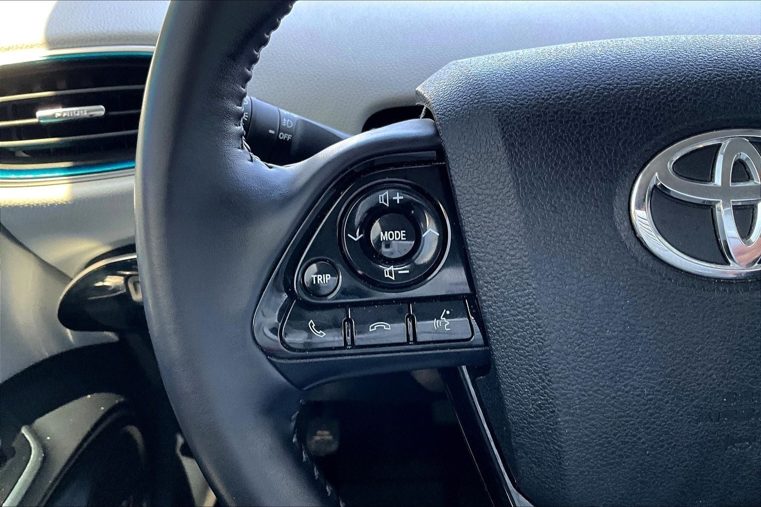 2022 Toyota Prius XLE