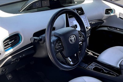 2022 Toyota Prius XLE