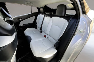 2022 Toyota Prius XLE