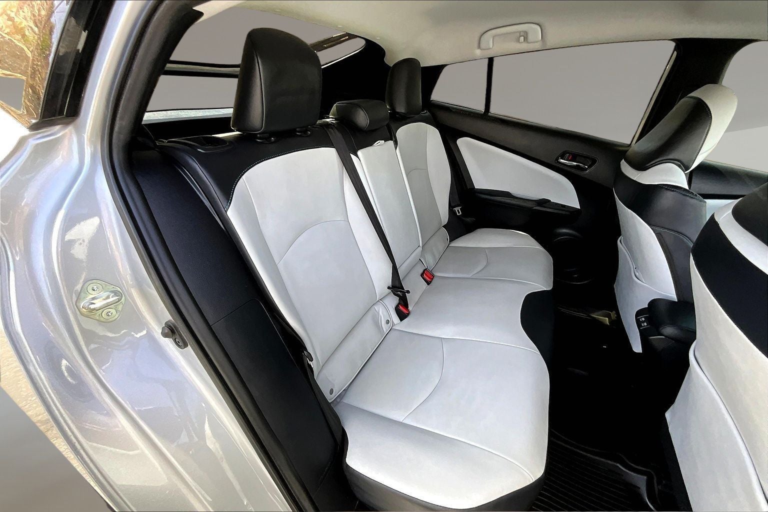 2022 Toyota Prius XLE