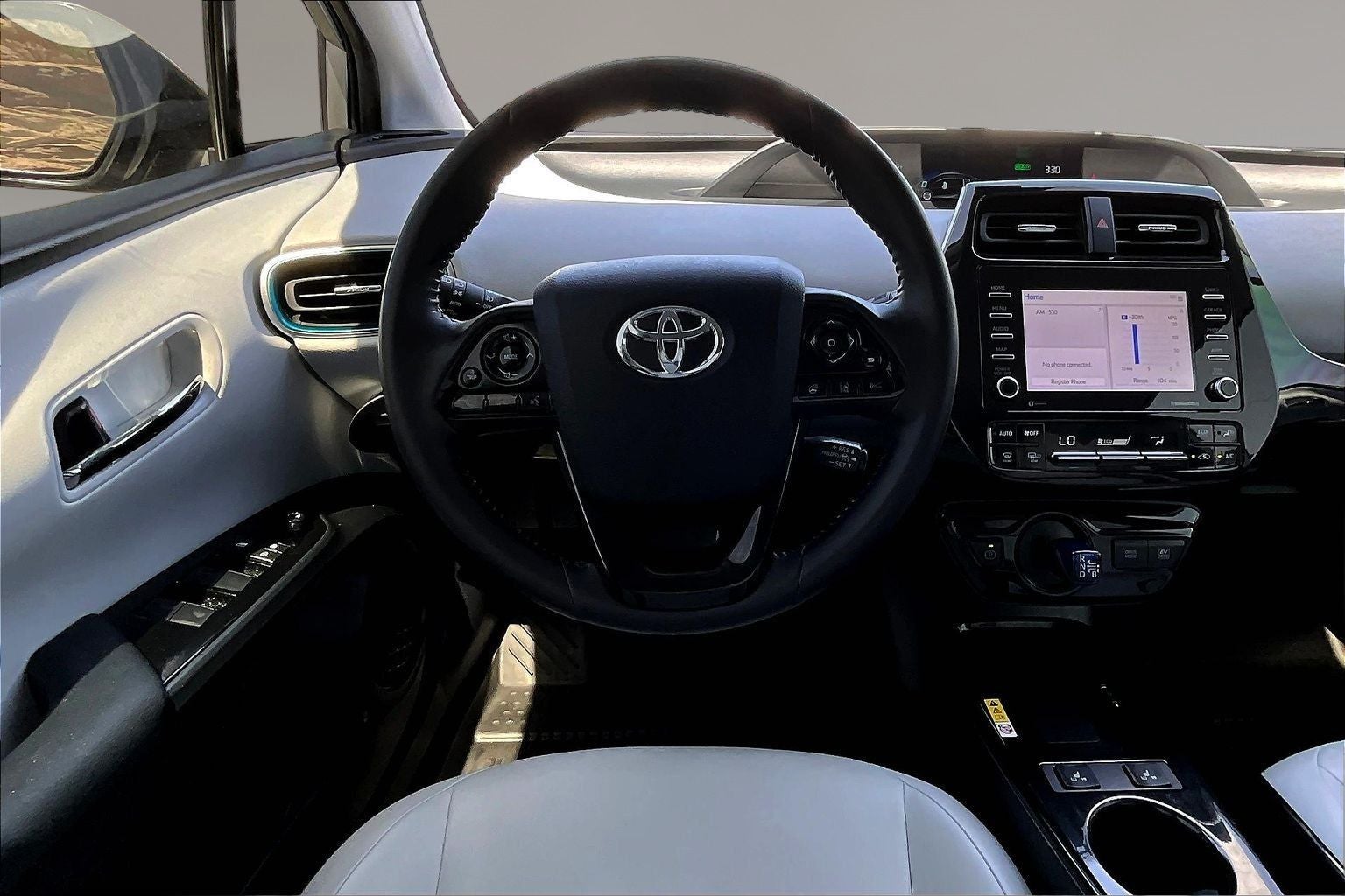 2022 Toyota Prius XLE