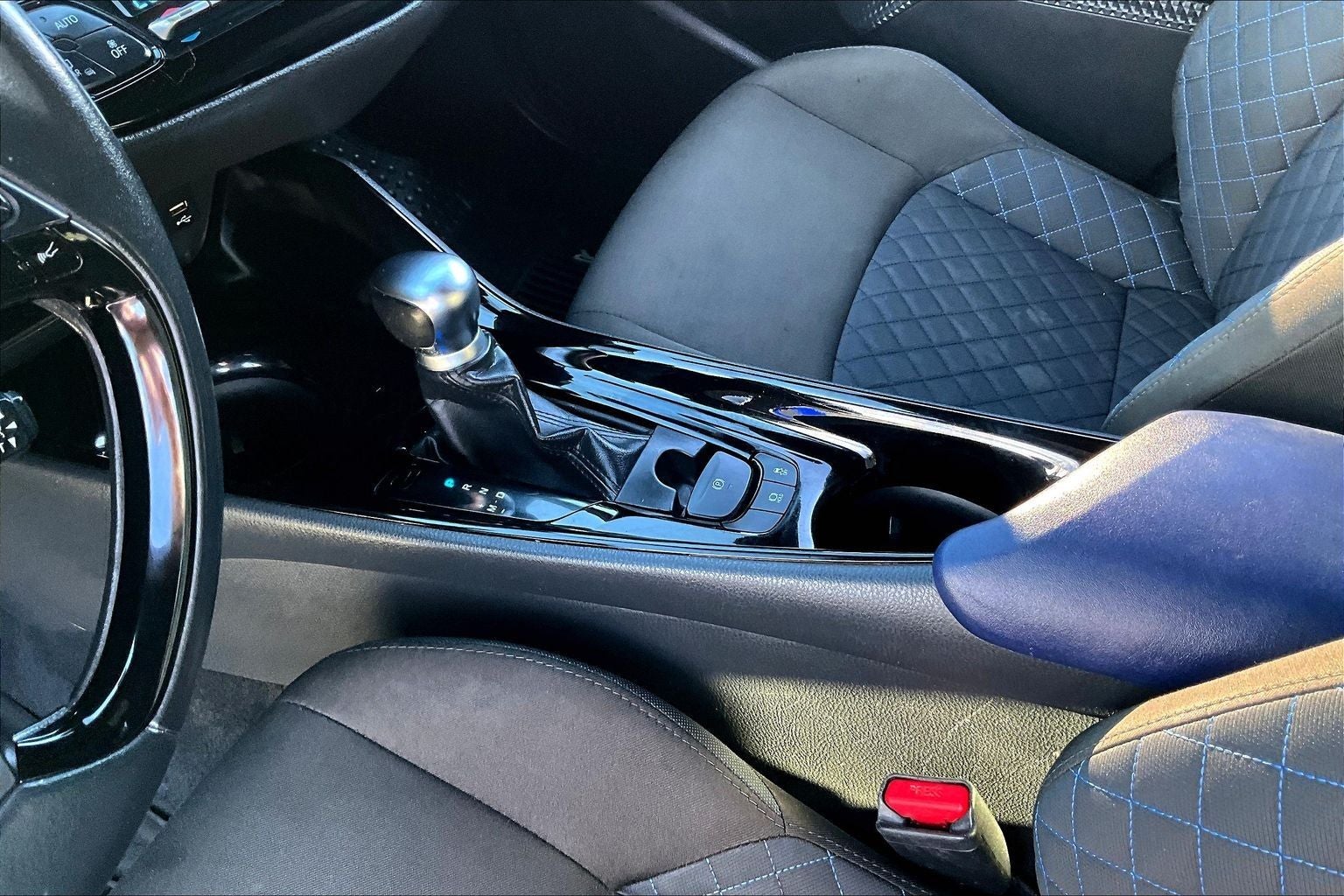 2020 Toyota C-HR XLE