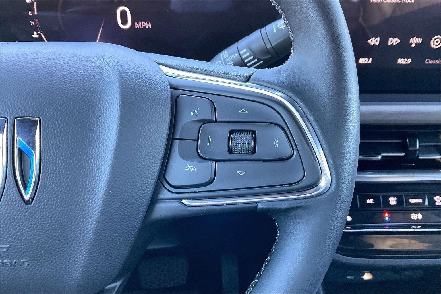 2024 Buick Envista Avenir