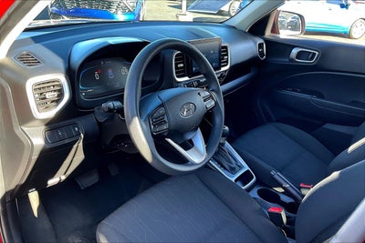2024 Hyundai Venue SE