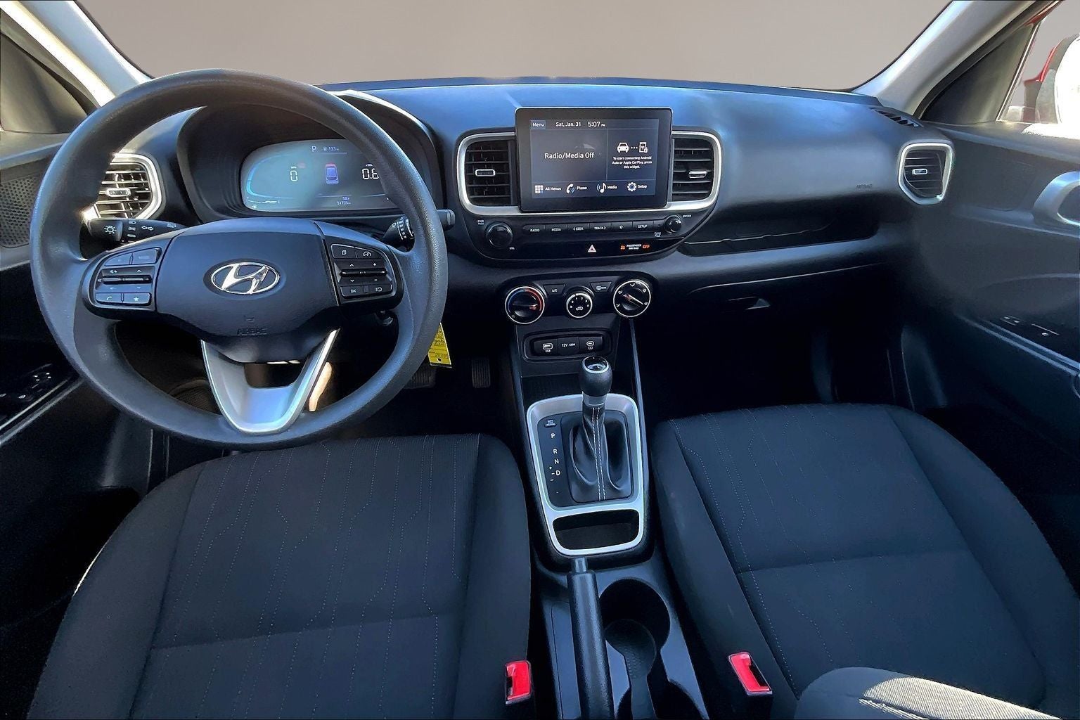 2024 Hyundai Venue SE