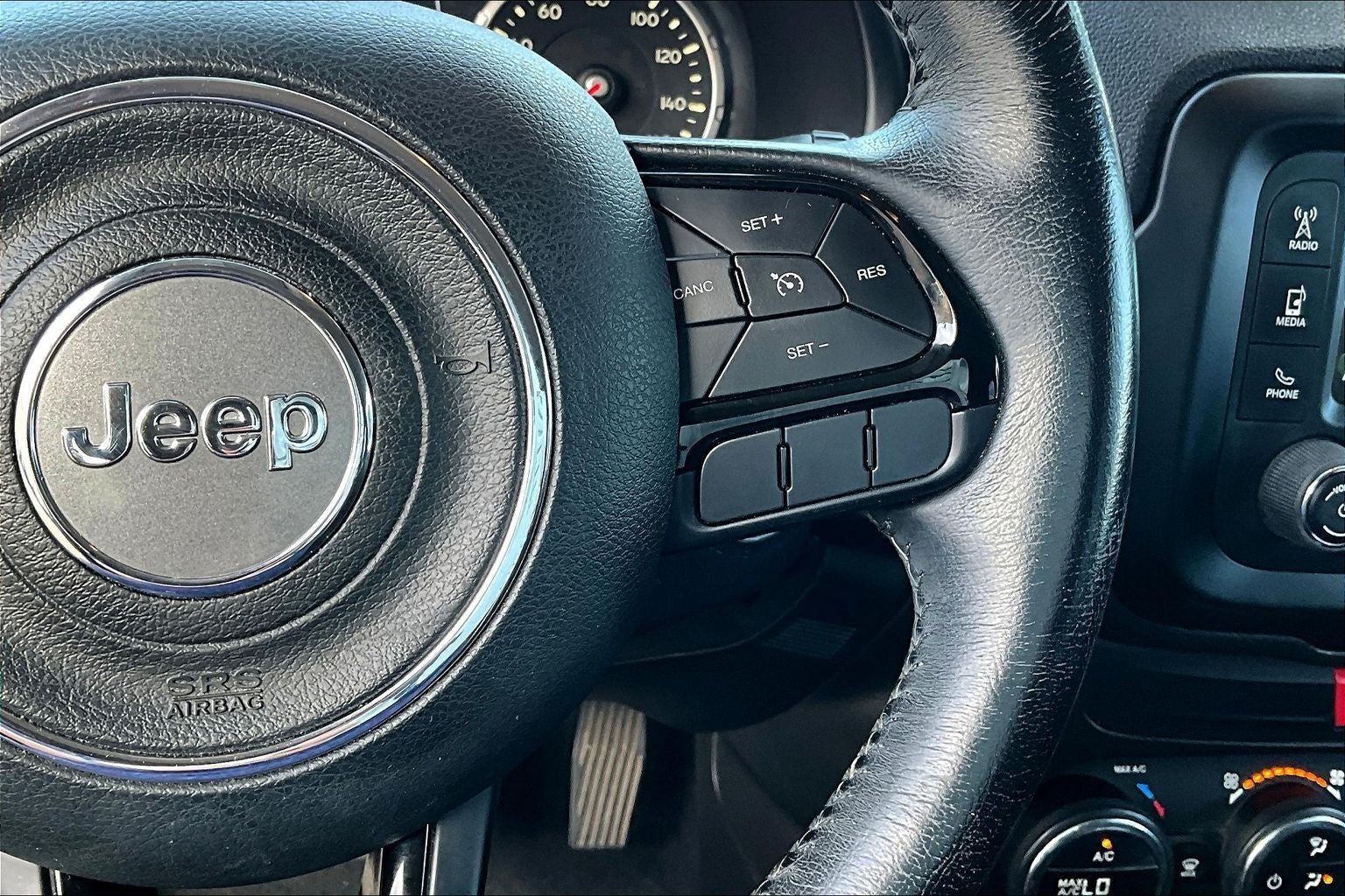 2017 Jeep Renegade Altitude