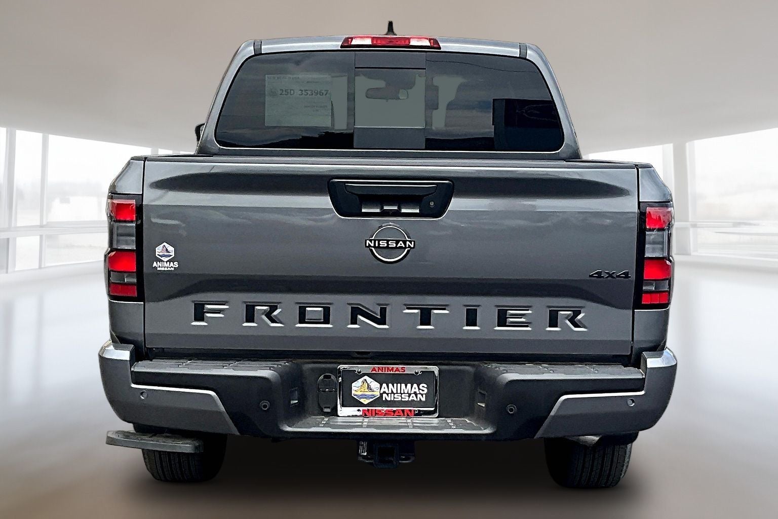 2026 Nissan Frontier Crew Cab SV