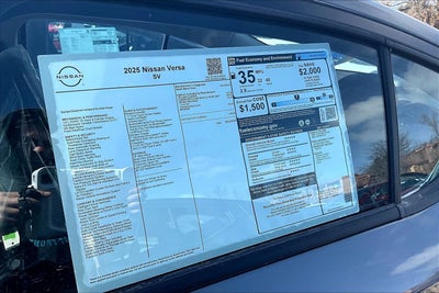 2025 Nissan Versa SV