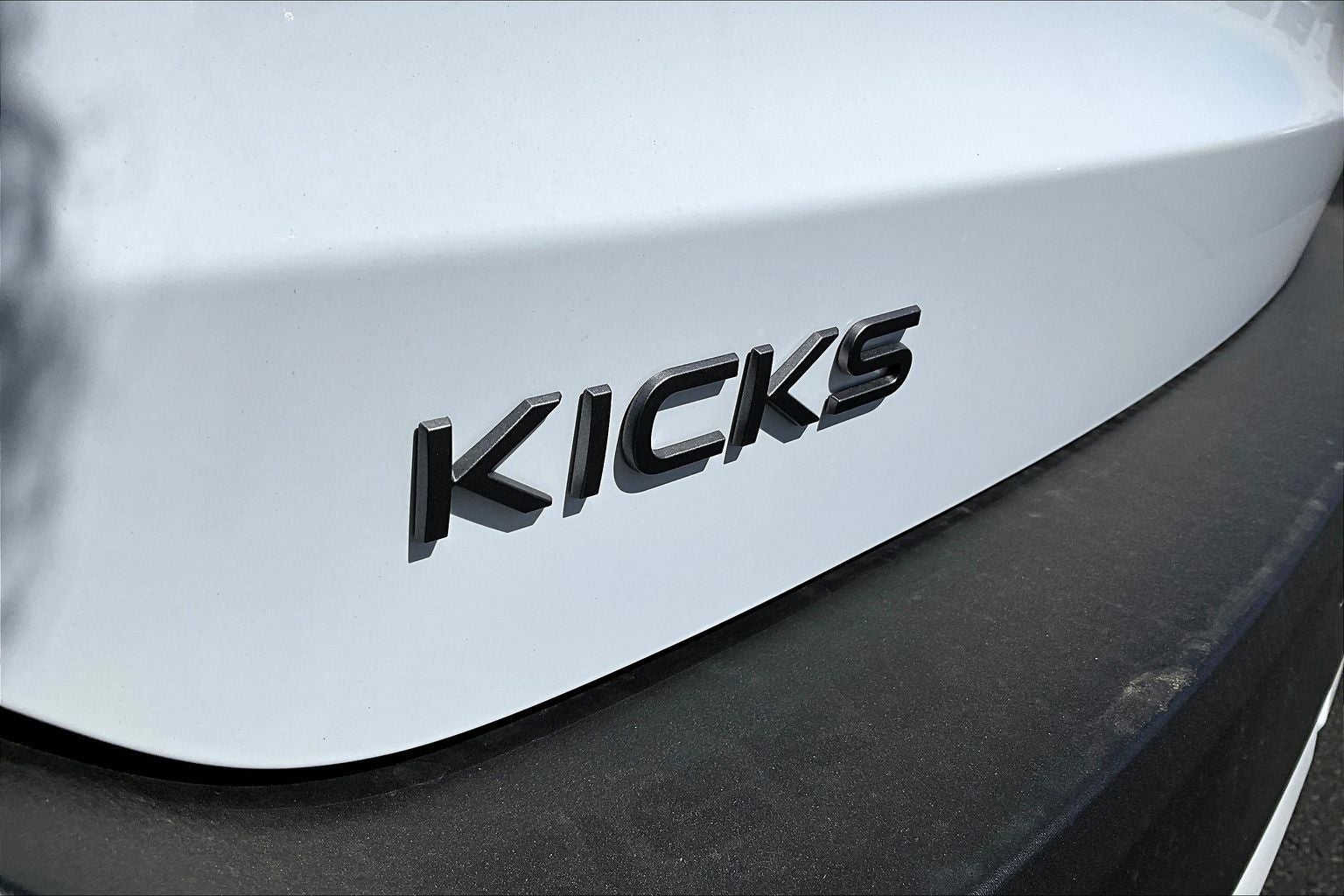 2026 Nissan Kicks S