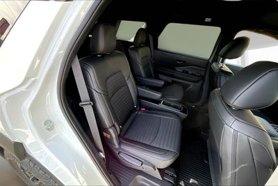 2025 Nissan Pathfinder Rock Creek®