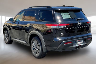 2026 Nissan Pathfinder SV